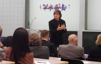 #whatgirouxlookslike